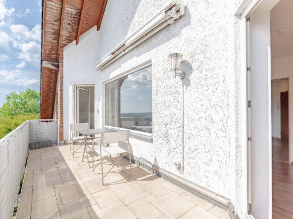 Aussenansicht Terrasse Stolberg Dachgeschosswohnung